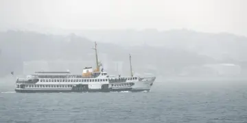 Li Stenbolê seferên rêya behrê hatin rawestandin