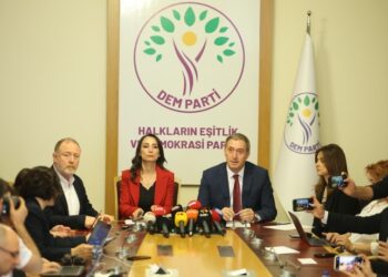 Koordinasyona pêvajoyê ya DEM Partiyê li meclisê civiya