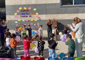 Li Zarokistanê çalakiya ‘Zarok bi mafên xwe zarok in’ pêk hat