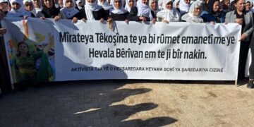 ‘Em ê wekî Bêrîvan Kutlu mal bi mal bixebitin’