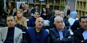 Cegerxwîn û Arjen Arî li Amedê hatin bîranîn