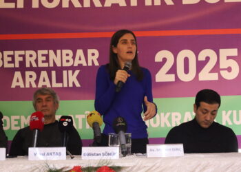 Li Wanê civîna gel: Xwedîderketina li pêvajoyê azadiya Rêber Apo ye