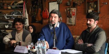 Rênas Jiyan li Wanê bi xwînerên xwe re hat gel hev