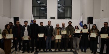Xwendekaran belgenameyên Kurdî wergirtin