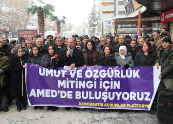 Ji Serhedê banga mitîngê: Em ji bo çareseriya demokratîk û azadiyê bicivin
