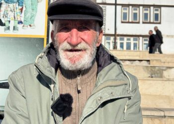 ‘Edî bes o, aştî ma rê roştîya dînya wa’