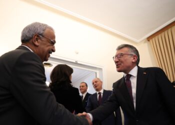 Hevdîtina Heyeta Îmraliyê û AKPê dest pê kir