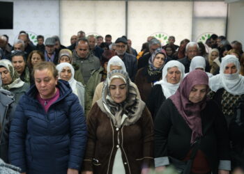 Endamên YJA-Starê Berfîn Nûrhaq û Sema Roza li Amedê hatin bibîranîn