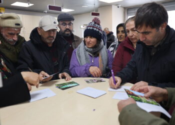 PENa Kurd ji girtiyan re qert û pirtûk şandin