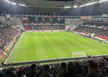 Amedspor bi ser ket û bû lîder