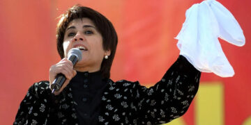 KJK: Êrişa li dijî Leyla Zana êrişa li ser gelê me ye