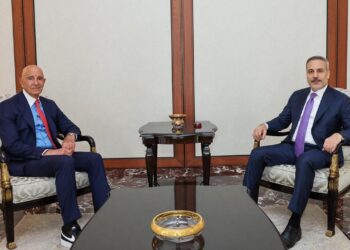 Barrack peyamên Îsraîlê ragihandin Enqereyê