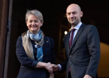 Fransa, Almanya, Brîtanya û DYA banga agirbesta mayînde kirin