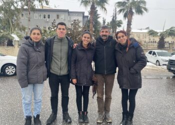 5 rojnamegerên binçavkirî hatin berdan