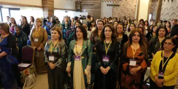 Yekitiya Parlamanterên Jin ên Kurd: Destwerdan aştiyê têk dibin