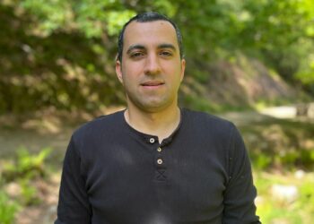 Rezgar Rawahanî: Di çalakiyên Îranê de jin û ciwan pêşengiyê dikin