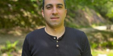 Rezgar Rawahanî: Di çalakiyên Îranê de jin û ciwan pêşengiyê dikin