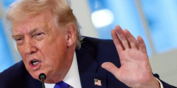 Trump bi cezakirina ji sedî 25 baca gumrikê hişyar kir