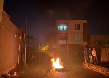 Ciwanan li taxên Êlihê çalakî li dar xistin