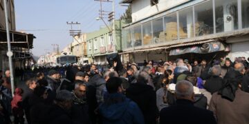 Ji Serêkaniyê piştgiriya bo Rojava: Em ê nehêlin Rojava bibe Xeze