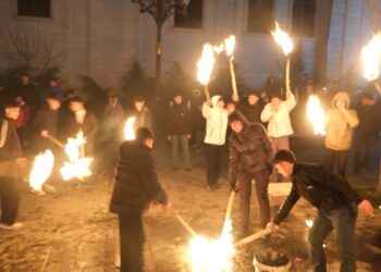 Ciwananê Êlih û Bismilî vera hêrişanê serê Helebî çalakî kerdî