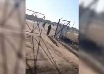 Bi dîmenan reva çeteyên DAIŞê ji kampa Holê