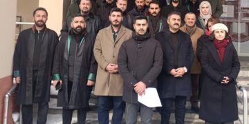 Saziyên Hiqûqê yên Colemêrgê: Hikûmeta demkî polîtîkayên yekperest dimeşîne