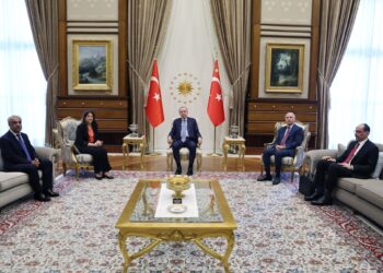 Yeno pawitene ke Heyetê Îmralîyî Erdogan reyde pêvînayîş bikero