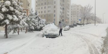 Li Êlihê berf bandora xwe zêde dike