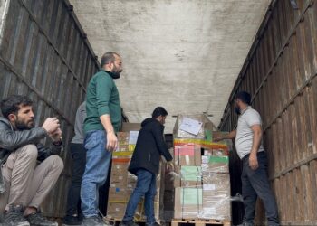 5 kamyonên alîkariyê gihîştin Kobanê