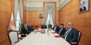 Komîsyona Meclîsê ji bo rapora hevpar civiya