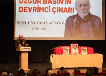 Ocalan, Aykol bi bîr anî: Her dem şoreşgerek mînak bû