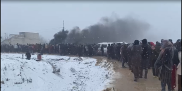 Kobanî li ser sînor li benda Kurdên Bakur in