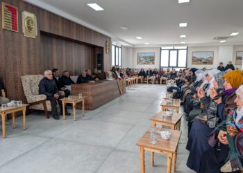Bi girseyî serdana şîna Celal Amed hate kirin