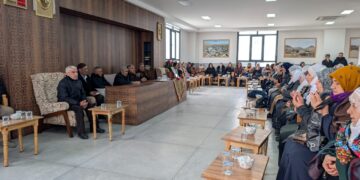 Bi girseyî serdana şîna Celal Amed hate kirin