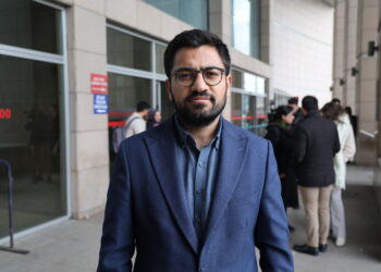 ‘Mafê gelê Rojava ye ku çarenûsa xwe tayîn bike’
