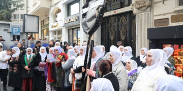 Dayik ji Balyozxaneya Sûriyeyê got: HTŞ, DAIŞa nûjen e