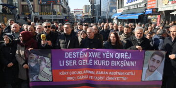 Wan ji bo Baran Ebdî meşiya: Em Rojava bi tenê nahêlin