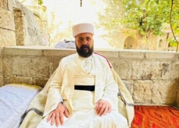 Baba Şêx Elyas ê Êzîdîyan ra seba Rojawanî vengdayîş