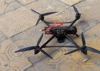 Komên çete li Helebê bi dronan êrişî taxên Kurdan dikin
