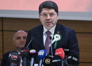Tunç: Waştişê MHP’yî rojevê ma de nîyo