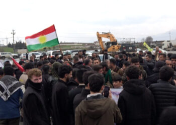 Ciwanên tevlî berxwedanê bûn bi girseyî hatin pêşwazîkirin