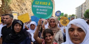 Seba rayîrşîyayîşê 21ê sibatê vengdayîş: Ziwan xelata zerrîya merdimî ya