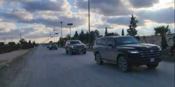 Şandeya HSD û Şamê li balafirgeha Qamişloyê hevdîtin kirin