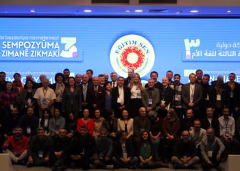 Encamnameya sempozyûmê: Divê perwerdehiya pirzimanî pêk were