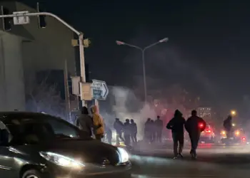 Di 42 rojên xwepêşandanên li Îranê de 6961 kes hatin kuştin