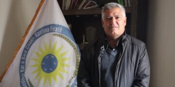 ‘Nêzî 200 hezar kesî koçî Kobaniyê kir’