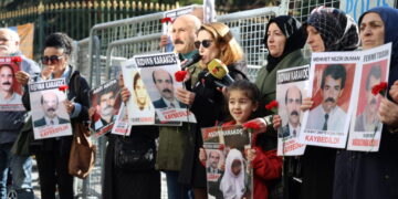 Dayîkanê Şemeyî faîlê Ridvan Karakoçî pers kerd