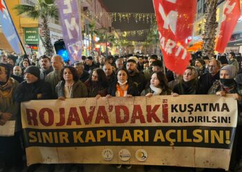 ‘Bi berxwedana gelê Kurd komploger têk çûn’
