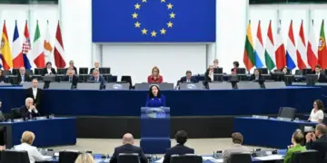 Encama dîplomasî û têkoşîna gelê Kurd: Rojava rojeva cîhanê ye